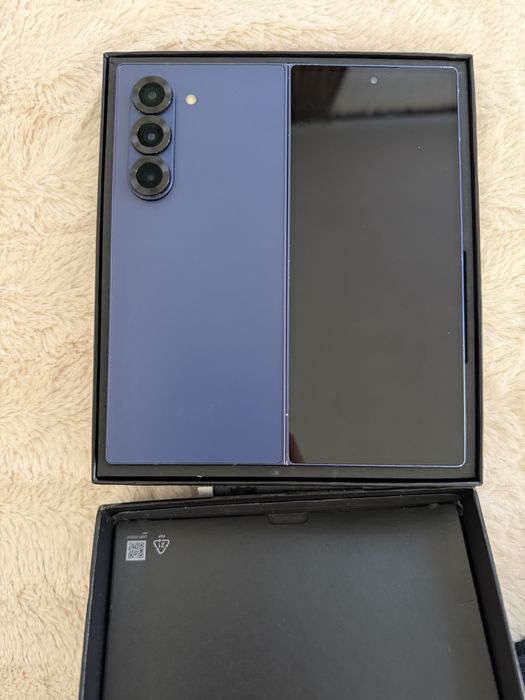 Samsung galaxy Z fold 6