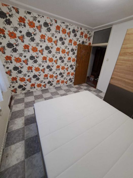 Apartament 3 Camere !