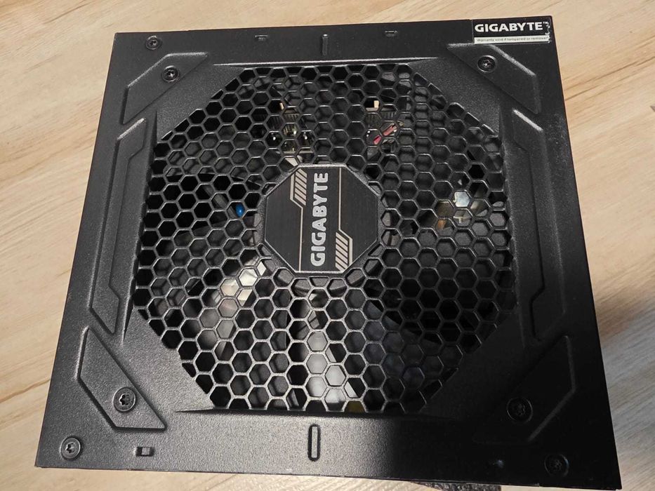 Блок питания Gigabyte P850GM 850w Gold