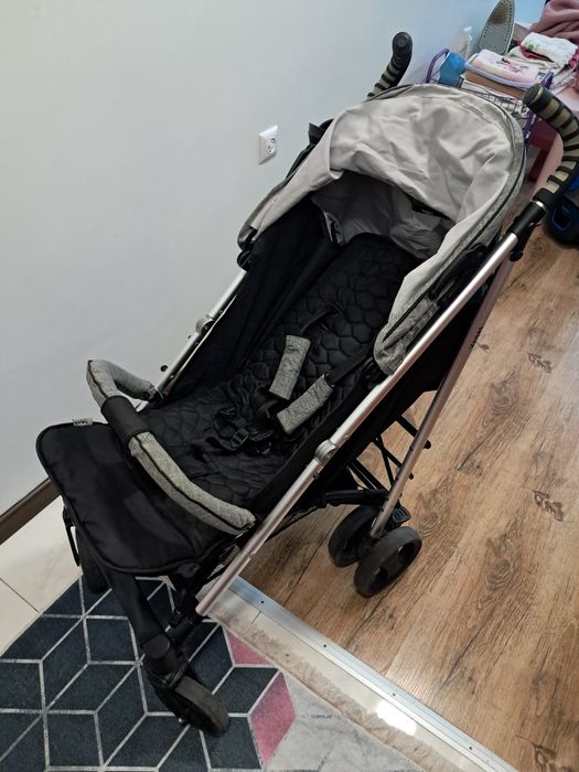 Детска количка използвана