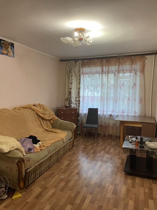 2-комнатная , 16 мкр , 50 лет Октября 3