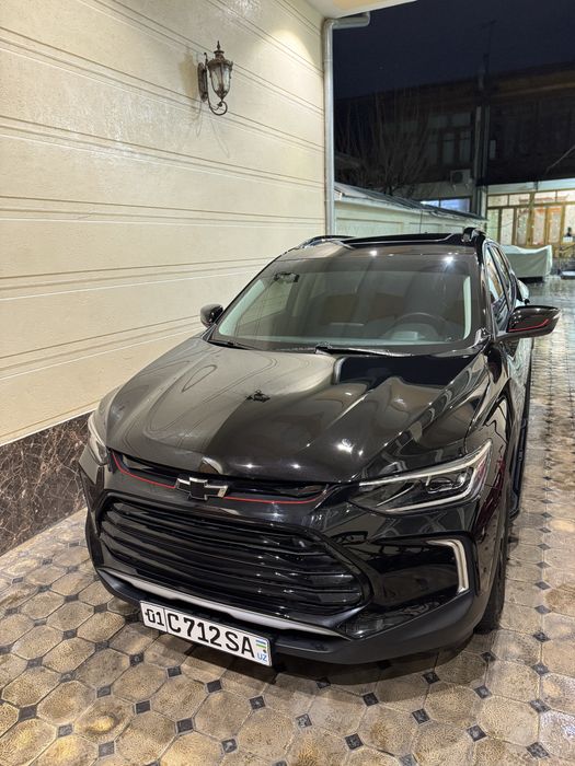 Tracker redline  год 2021