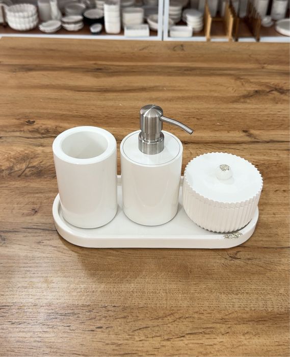 Наборы для ванной и декоры для интерьера