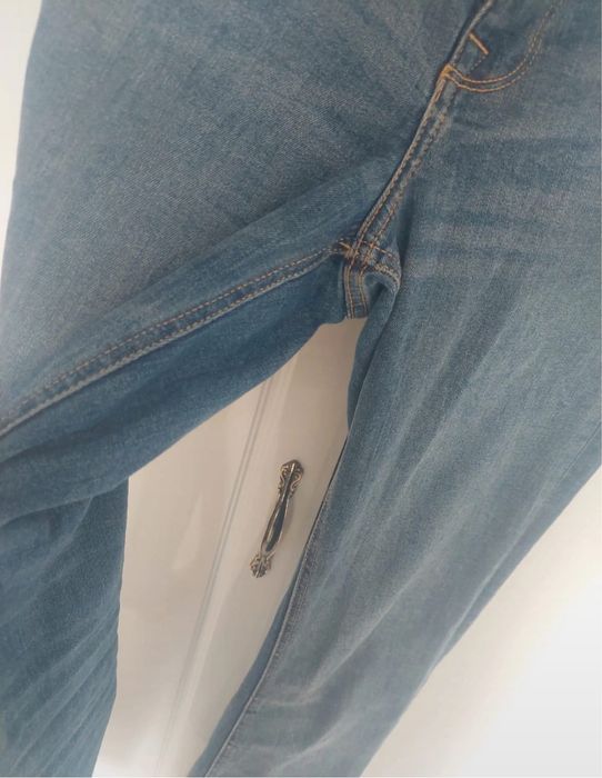 Blugi Zara evazati, marime 36