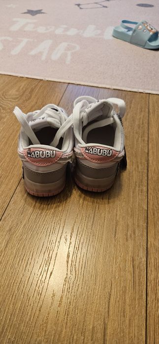 Lot haine si adidasi Labubu