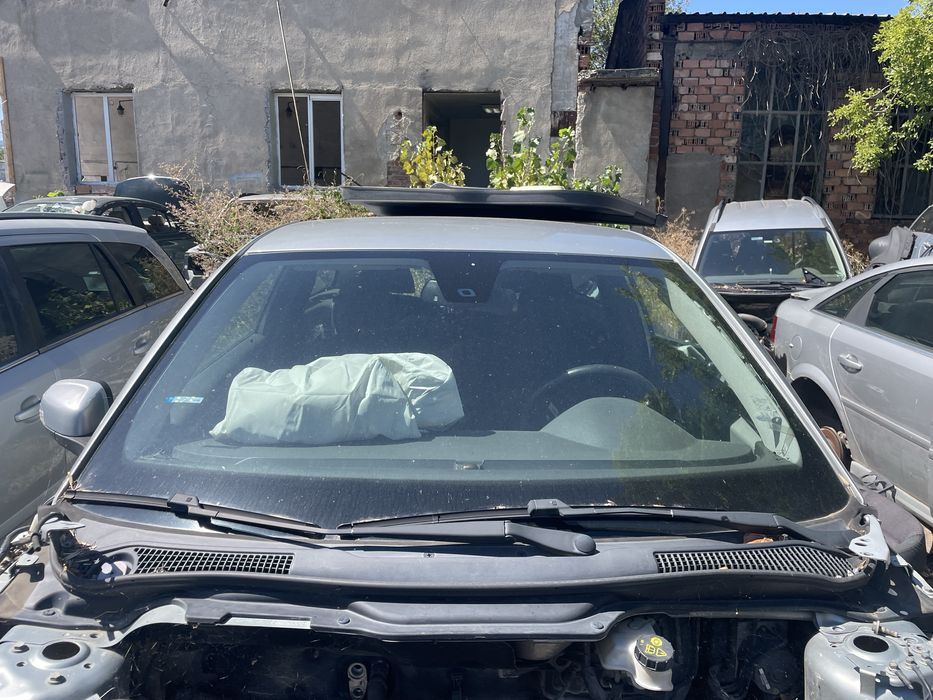 Челно стъкло за волво ц30 volvo c30