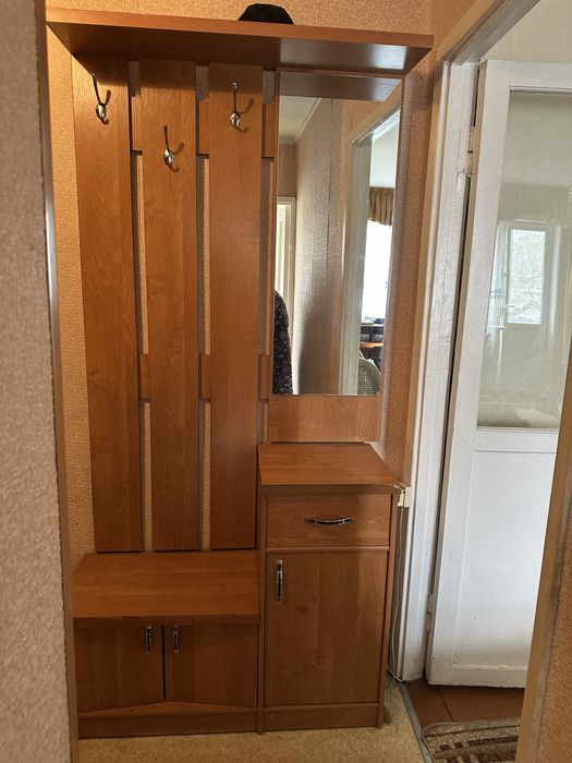 Продам прихожую