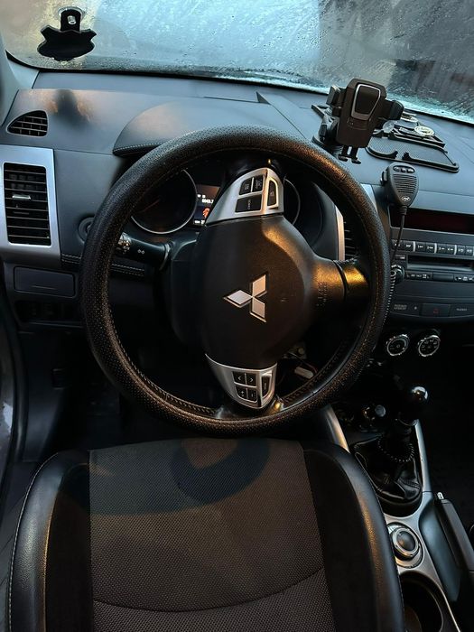 Vand Mitsubishi autlander