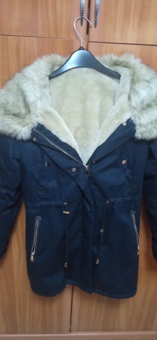 Geacă îmblănită de iarnă