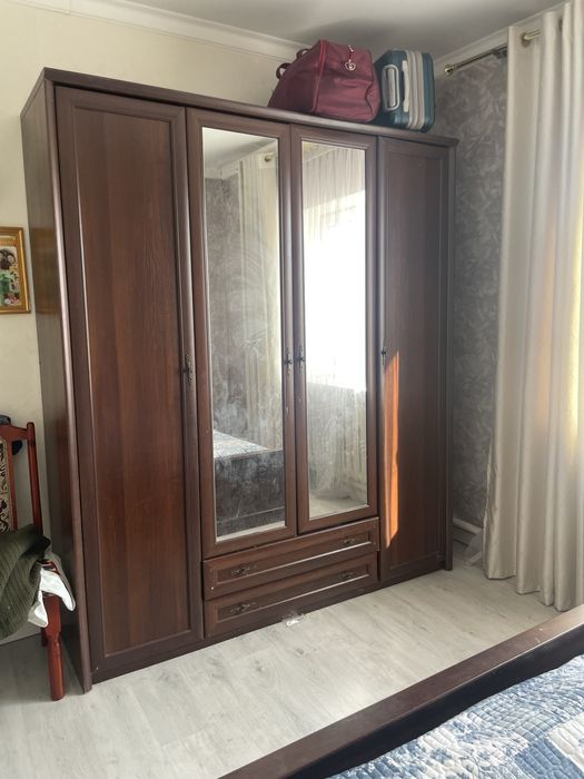 Спальный гарнитур