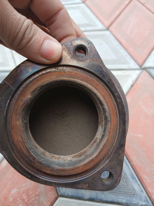 Кобальт катализатор сотилади