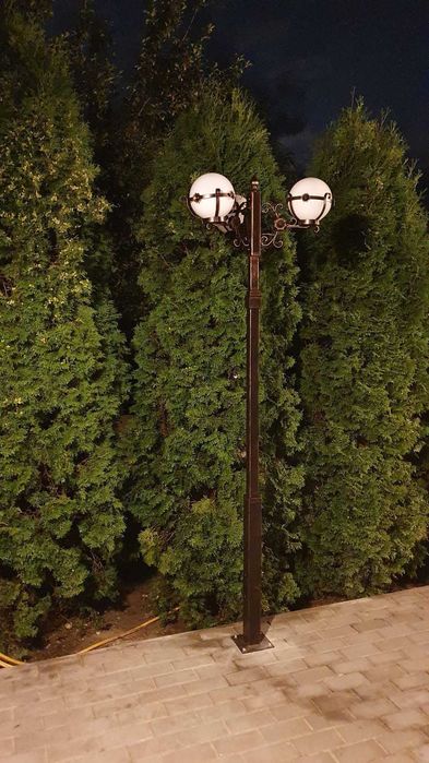 Stalpi iluminat din fier forjat !
