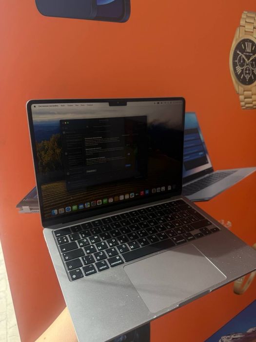Macbook Air M2 (2022г)