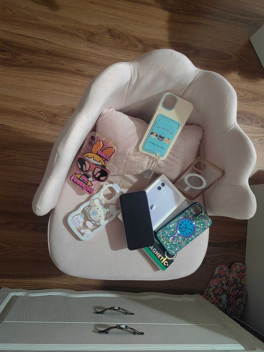 Iphone 11 продам