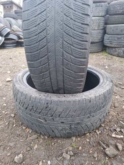 Vand 2 anvelope 225 40 18 brigestone de iarna  dot 2019