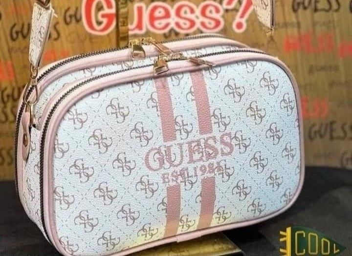 Geanta crossbody Guess super model, Italia, saculet, etichetă