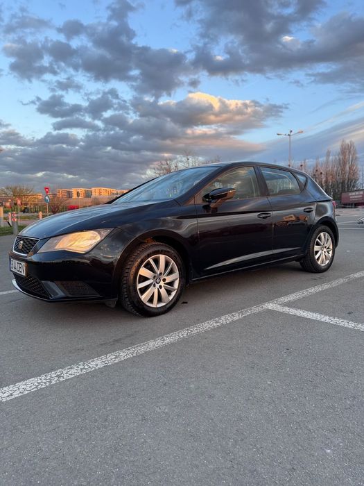 Seat Leon Mașina merge impecabil, sunt al doilea proprietar în România.
