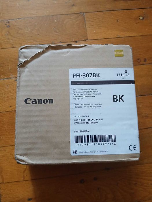 Toner Canon PFI-307BK , expirat dar funcționează ș
