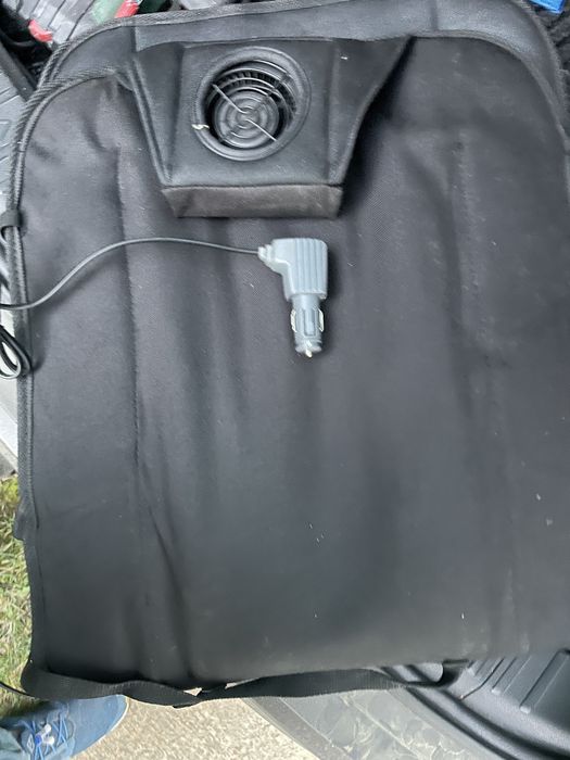 Husa scaun auto cu ventilatie