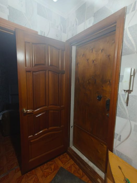 Продам квартиру двухкомнатную