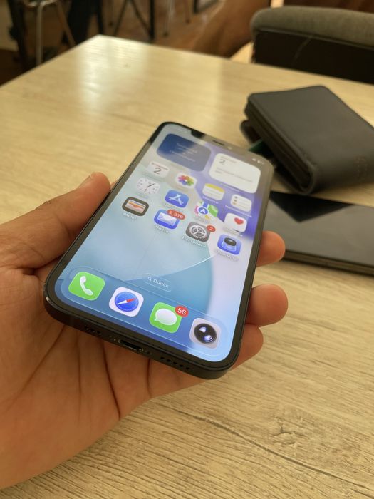 Iphone 12 64gb sotiladi