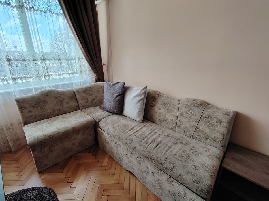 Ъглов разтегателен диван