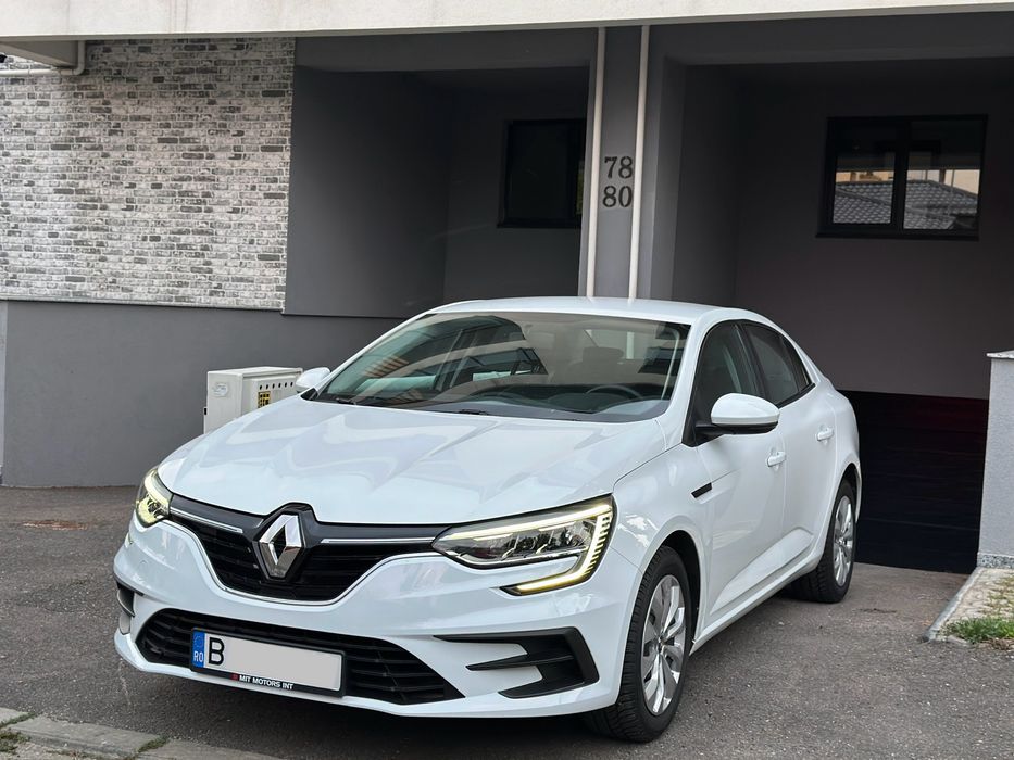 RENAULT Megane 2021 — imagine 2