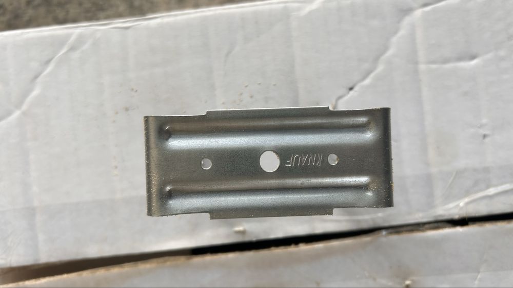 140 buc Bride noi rigips/gips carton KNAUF 6.5x8 cm + benzi izolare