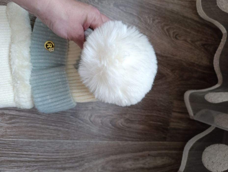 Шапка и снуд новые, зима