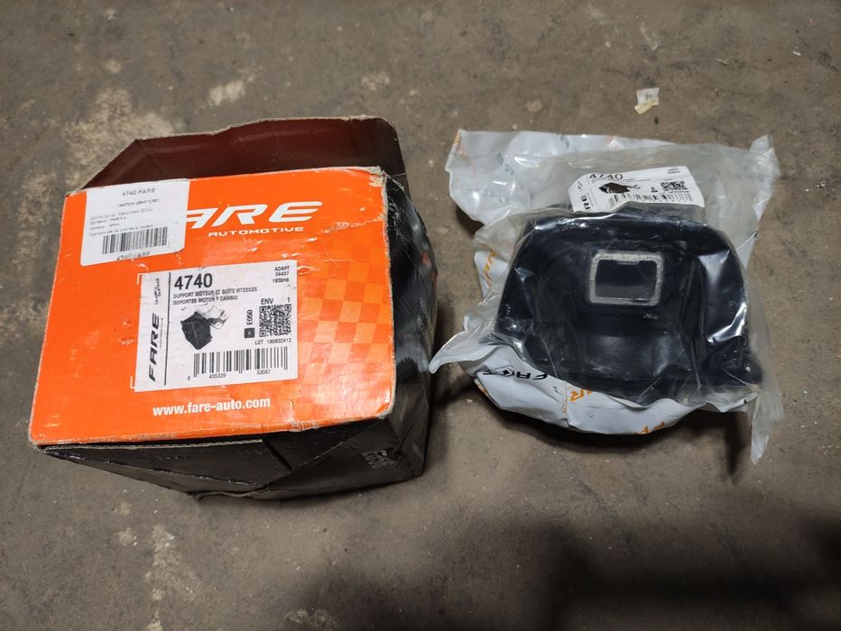 Тампон за двигател пежо 307, 1.6 бензин