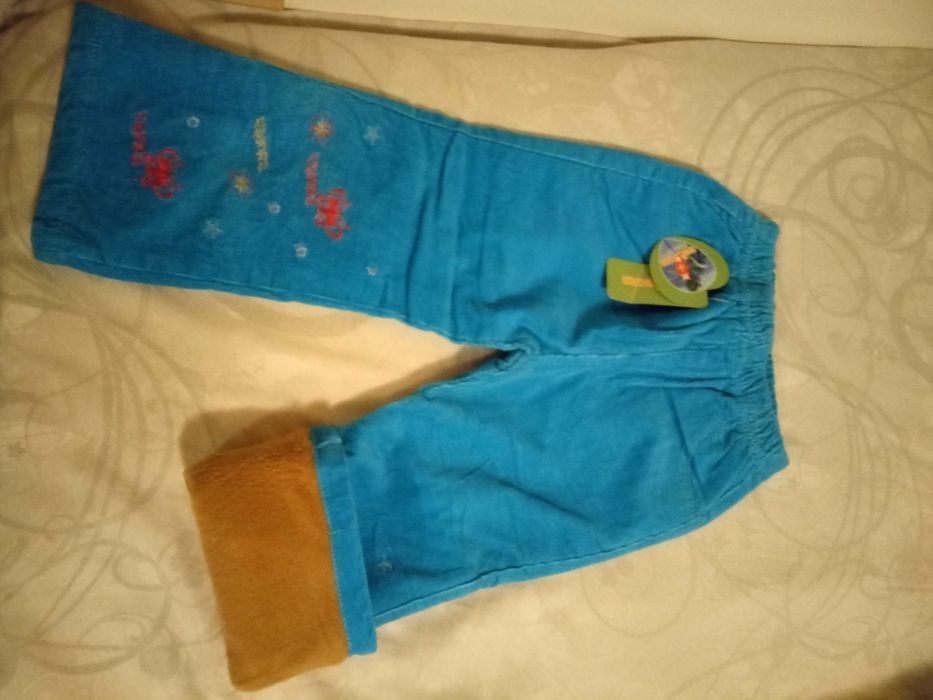 Чисто нови детски панталони джинси 2-3годинки