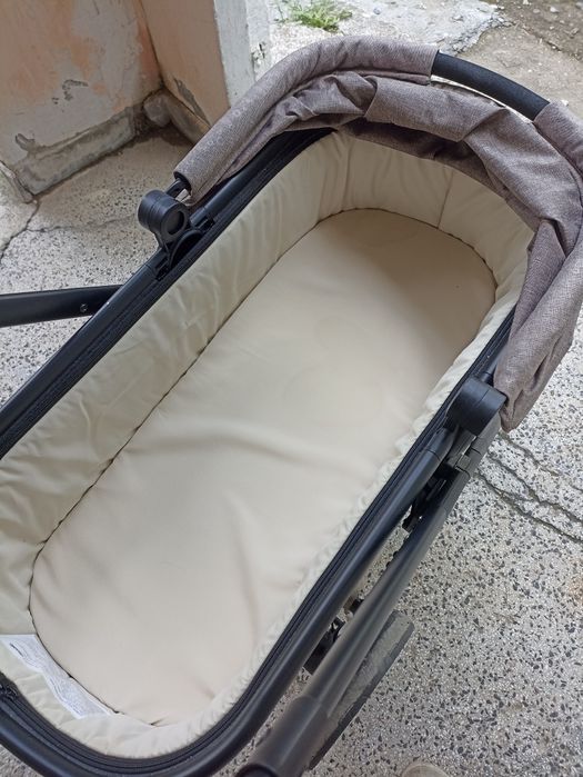 Бебешка количка Chipolino АВИА