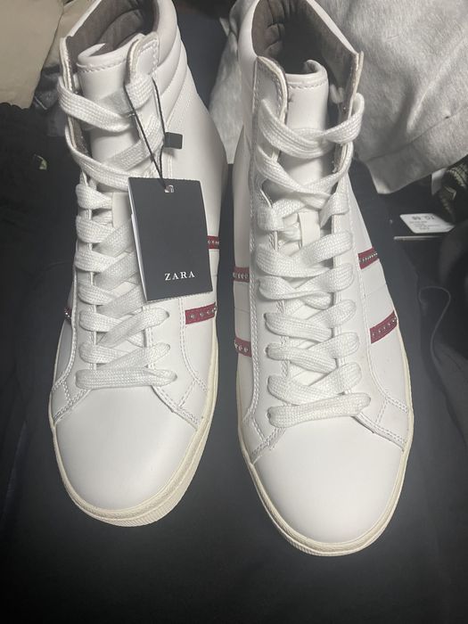 Унксекс  оригинални обувки Zara !!!