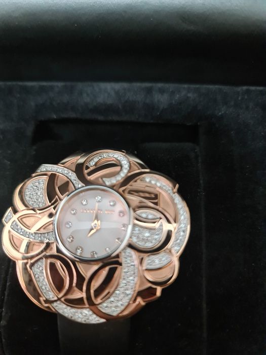 Женские часы оригинал