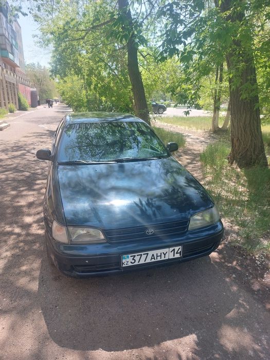 Продам Тойота Карина Е