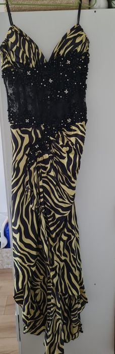 Rochie eleganta galben cu negru