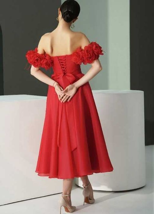 Продам праздничное нарядное платье