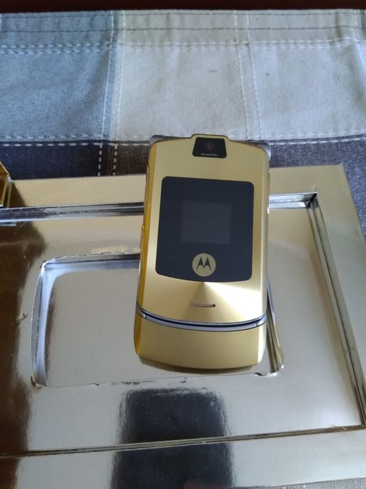 Продам легендарный телефон