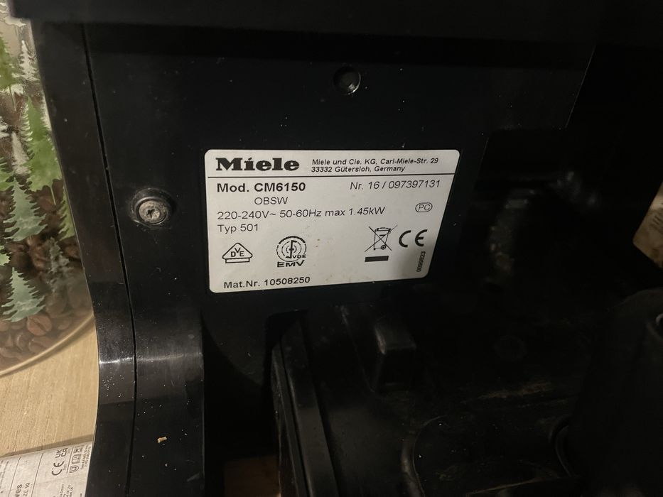 Expresor cafea miele 6150- defect