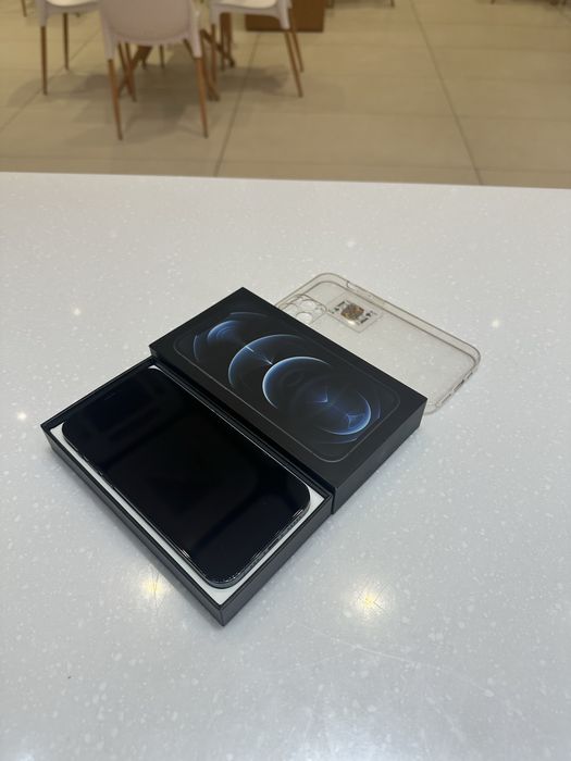 Продается Айфон 12 про