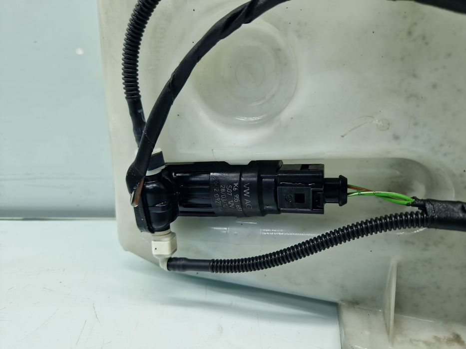 Vas lichid parbriz  Seat Leon (1P1) [Fabr 2005-2011] 1K0955453Q