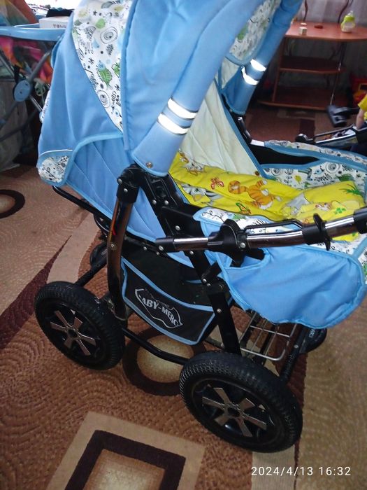 Продам коляску зема лето