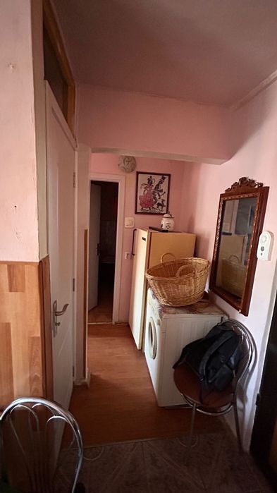 Apartament 2 camere - Petroșani in spate la Primărie
