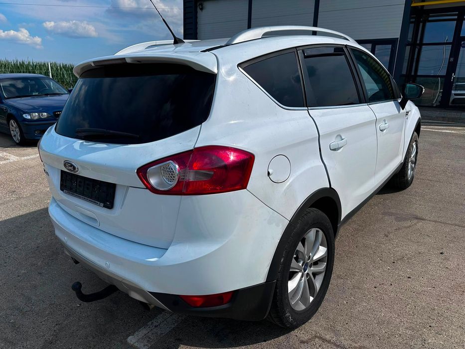 Dezmembrez Ford Kuga 2011 alba 2.0 tdci TXDA 4x4 volan stanga