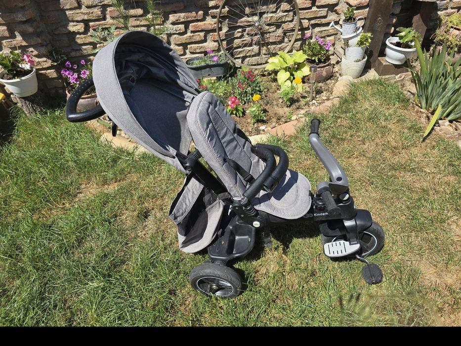 Триколка Kinderkraft AVEO 3 в 1 Grey въртяща седялка