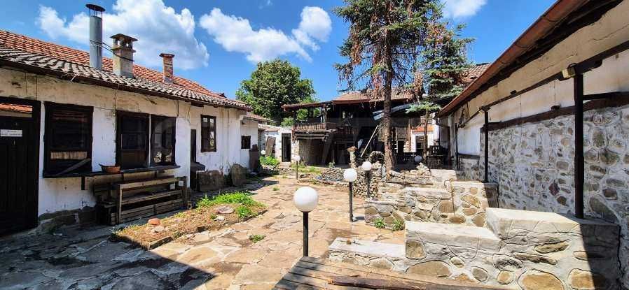 Продава се Къща в Троян - 1240 кв.м за 226 €/кв.м - Снимка #12