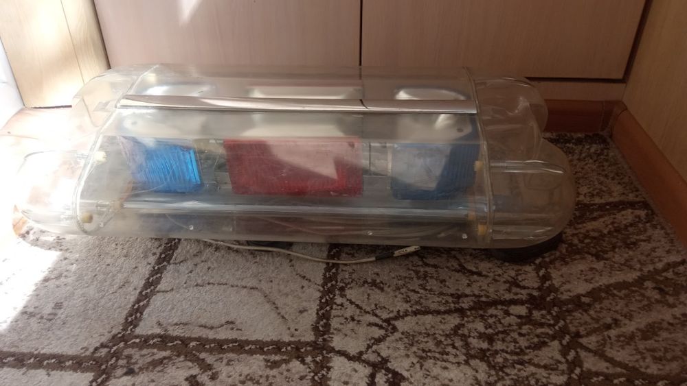 Проблесковый маячок,мигалка