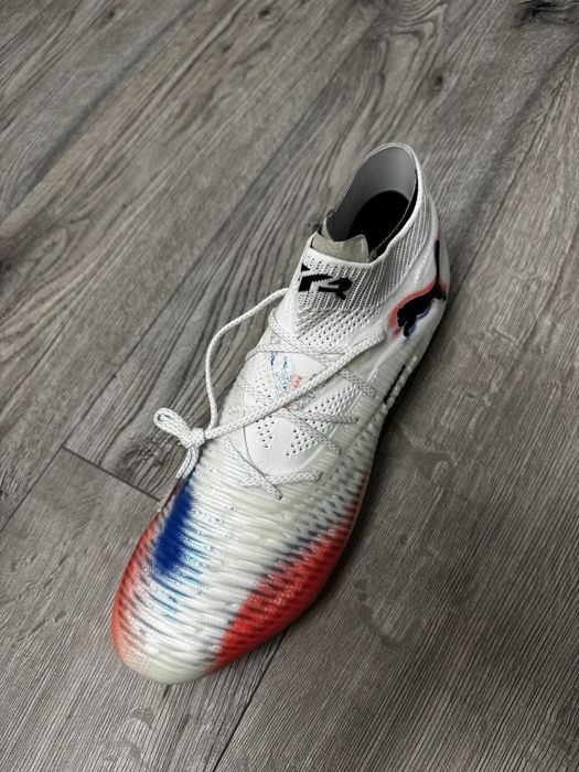 Ghete de fotbal Puma