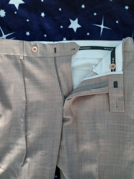 Costum elegant barbati