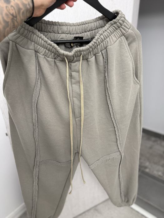 Pantaloni Mihaela Gherlan